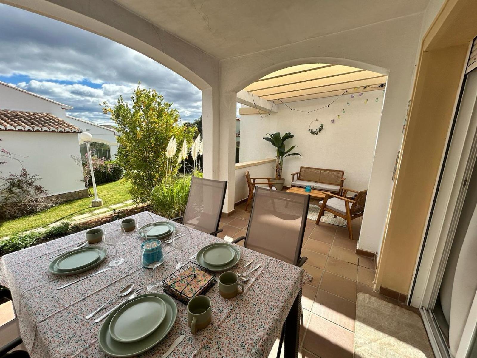 Casa Feliz Hotel Beniarbeig Buitenkant foto